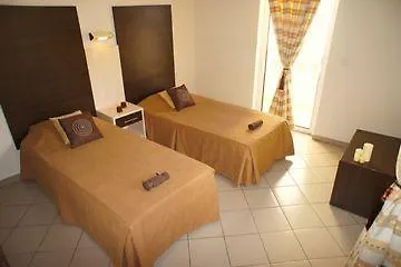 Senses Blue Boutique Херсонісос